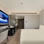 Atour Hotel Shanghai People Square Huanghe Building